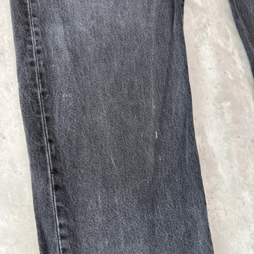 Levis 501 Jeans Mens 38x32 Faded Black Straight Leg Button Fly Denim 2000s